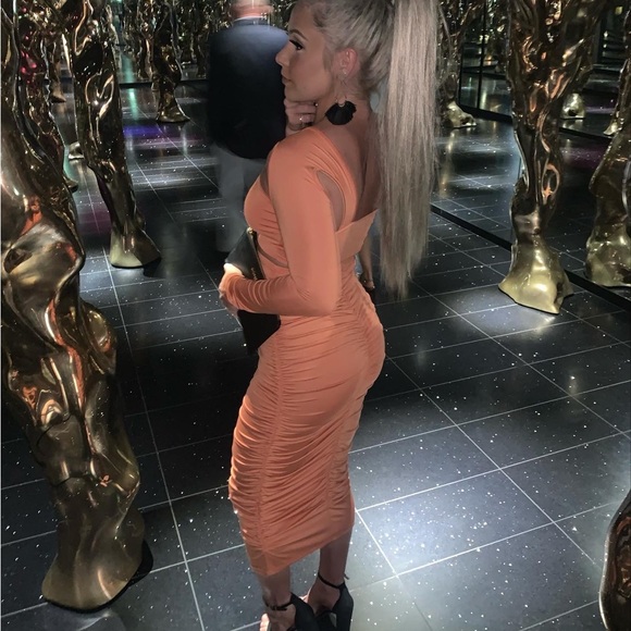 Orange two piece skirt set - Picture 1 of 3